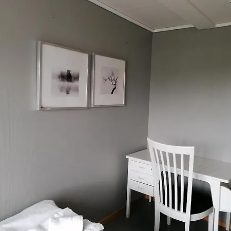 Preikestolen Guesthouse Jørpeland